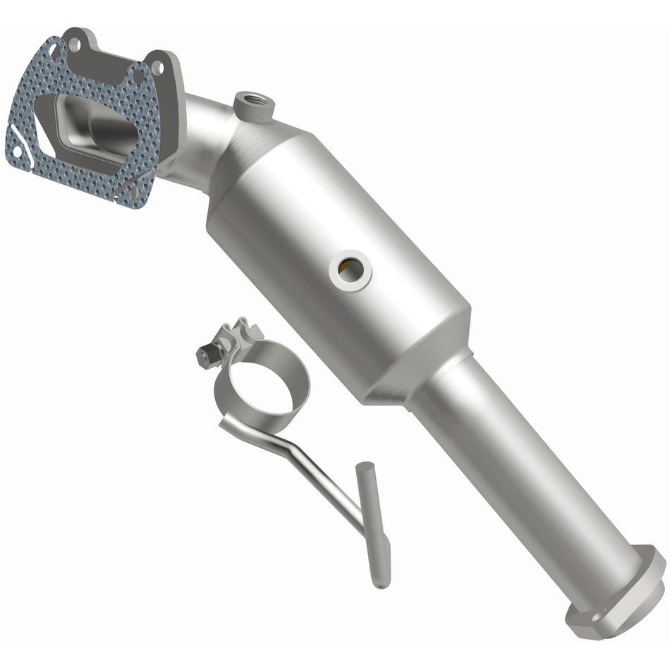 MagnaFlow OEM Grade Federal / EPA Compliant Direct-Fit Catalytic Converter 21-030