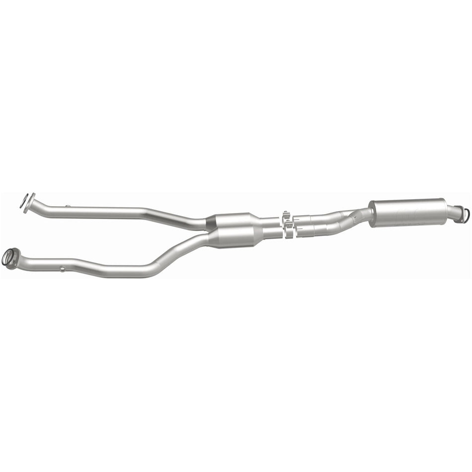 MagnaFlow 2006-2013 Lexus IS250 2.5L OEM Grade Federal / EPA Compliant Direct-Fit Catalytic Converter 21-071