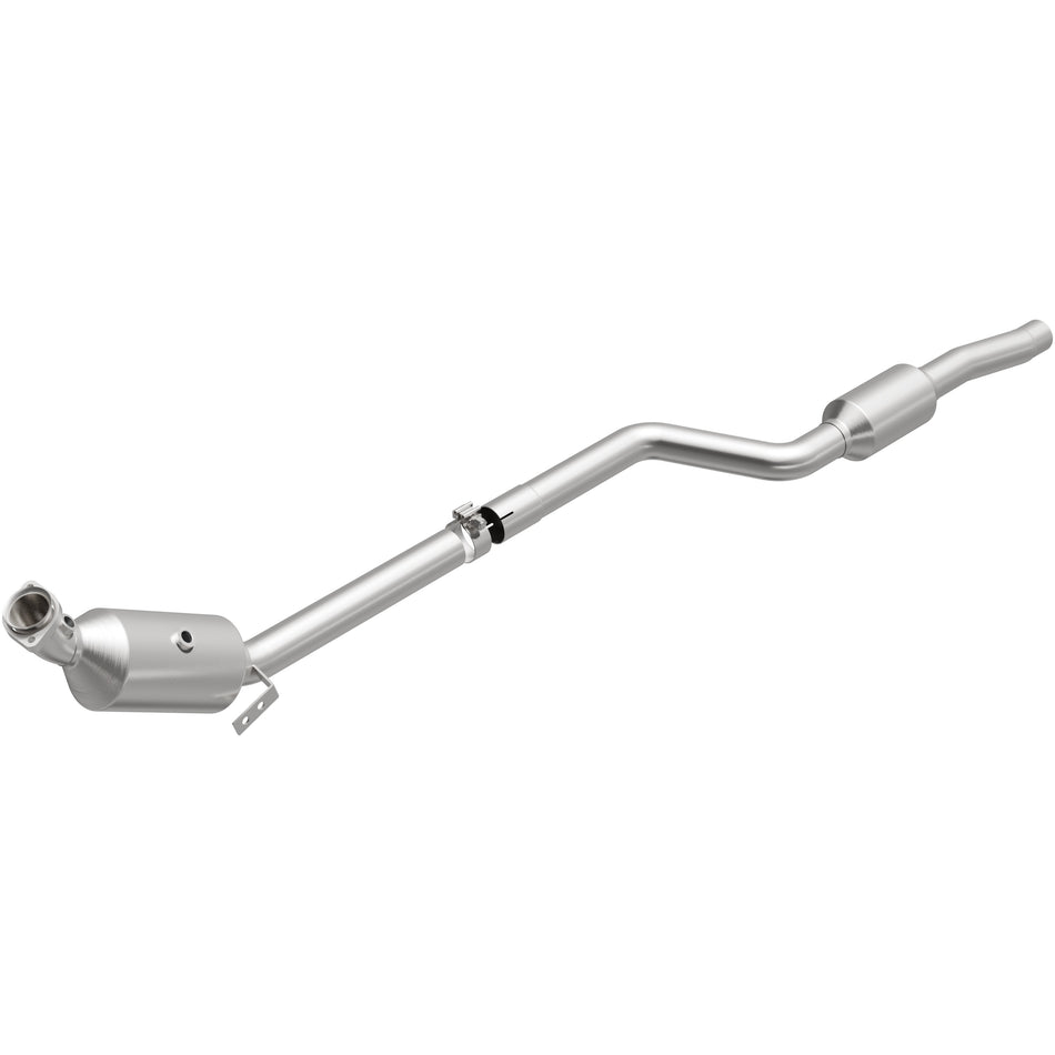 MagnaFlow OEM Grade Federal / EPA Compliant Direct-Fit Catalytic Converter 21-437