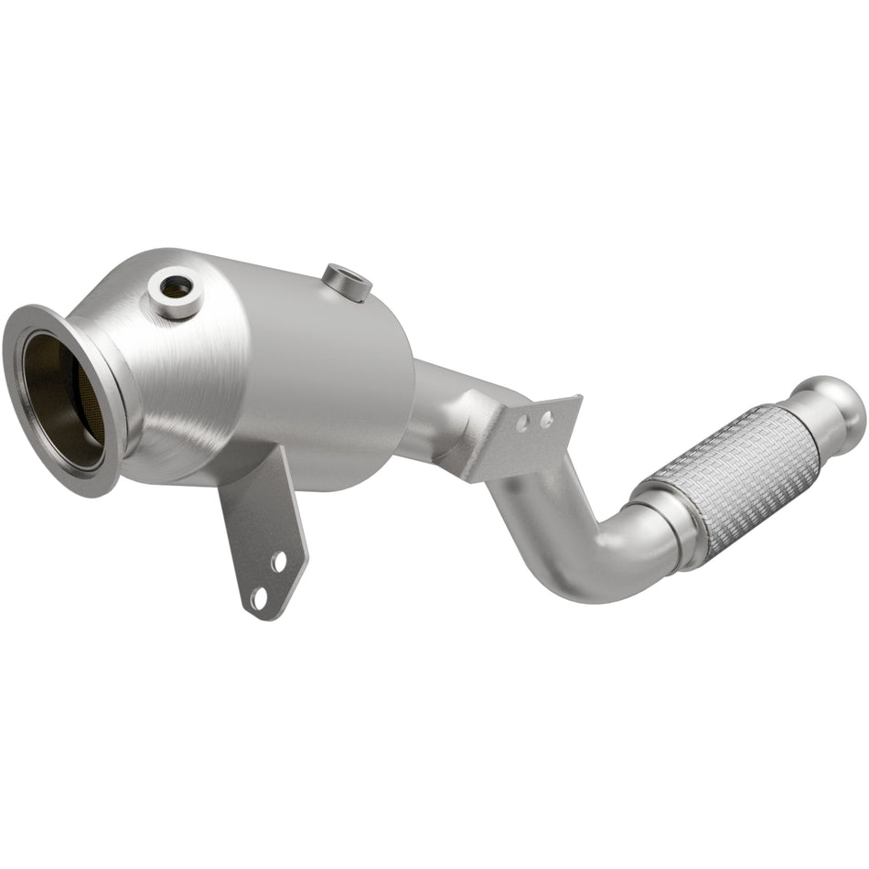 MagnaFlow 2016-2022 Mercedes-Benz Metris 2.0L OEM Grade Federal / EPA Compliant Direct-Fit Catalytic Converter 21-897