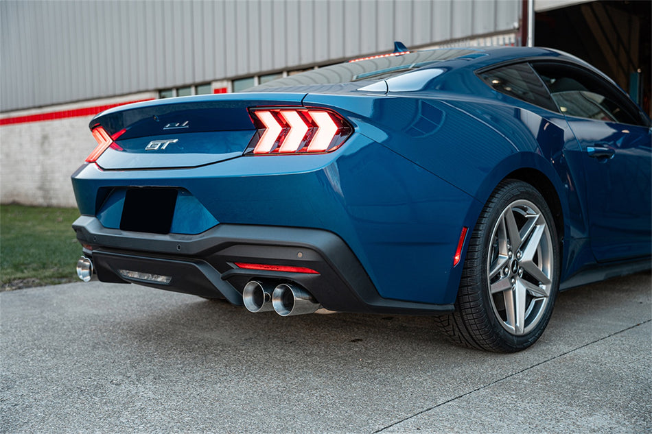 3.0in. Dual Rear Exit Axle-Back With Twin 4.0in. Polished Straight Cut Tips