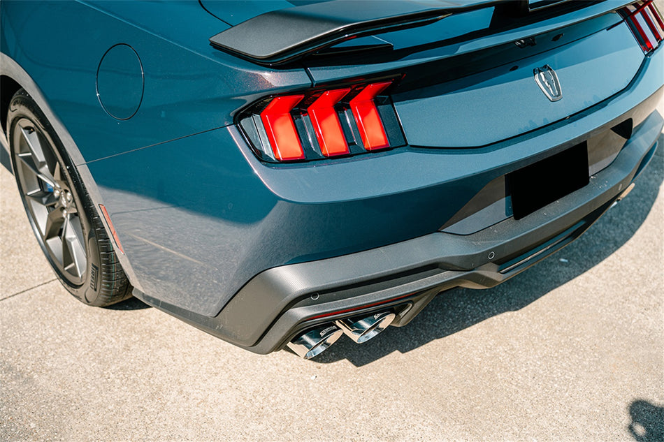 3.0in. Dual Rear Exit Axle-Back With Twin 4.5in. Polished Slash Pro-Series Tips