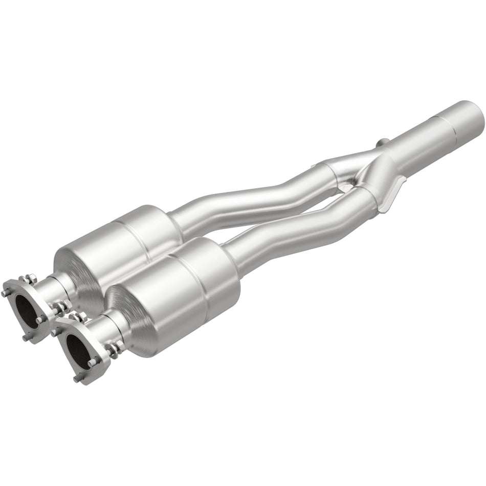 MagnaFlow HM Grade Federal / EPA Compliant Direct-Fit Catalytic Converter 22937