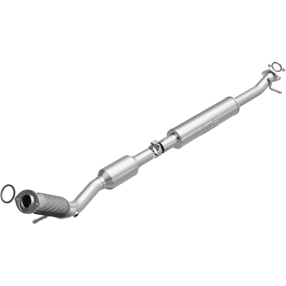 MagnaFlow 2019-2024 Toyota RAV4 2.5L OEM Grade Federal / EPA Compliant Direct-Fit Catalytic Converter 23-218