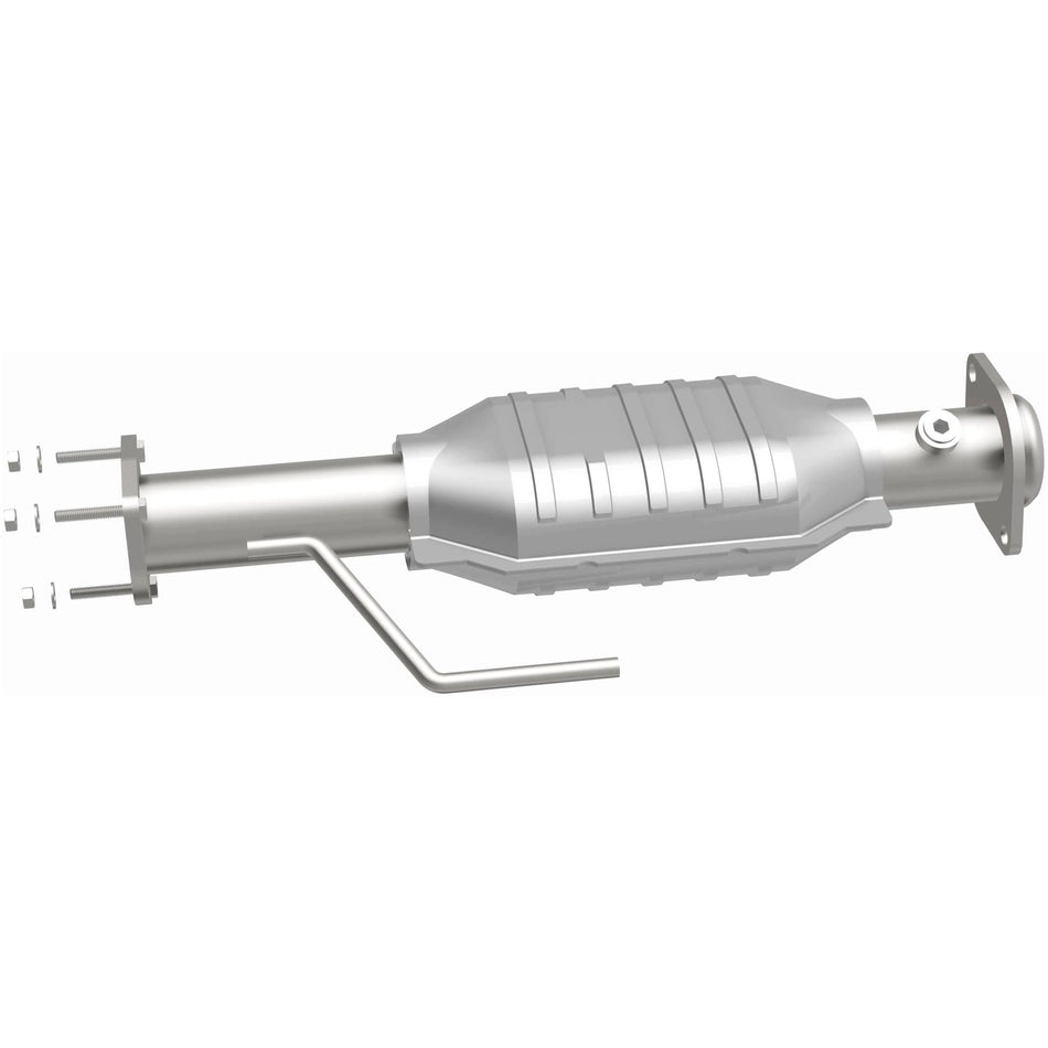 MagnaFlow 2000-2002 Jeep Wrangler 2.5L | 2000-2003 Jeep Wrangler 4.0L HM Grade Federal / EPA Compliant Direct-Fit Catalytic Converter 23297