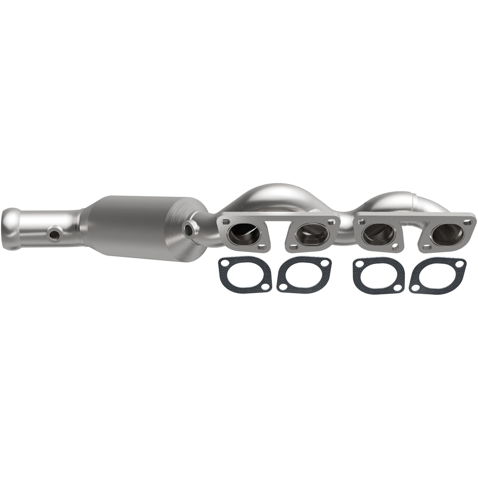 MagnaFlow 2007-2010 BMW X5 4.8L California Grade CARB Compliant Direct-Fit Manifold Catalytic Converter 5551237