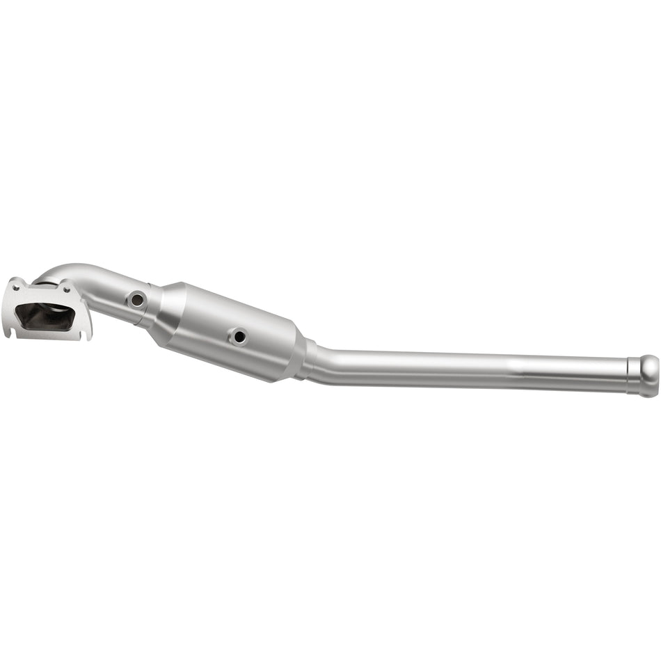 MagnaFlow 2013-2017 Dodge Durango 3.6L | 2013-2017 Jeep Grand Cherokee 3.6L California Grade CARB Compliant Direct-Fit Manifold Catalytic Converter 5551251