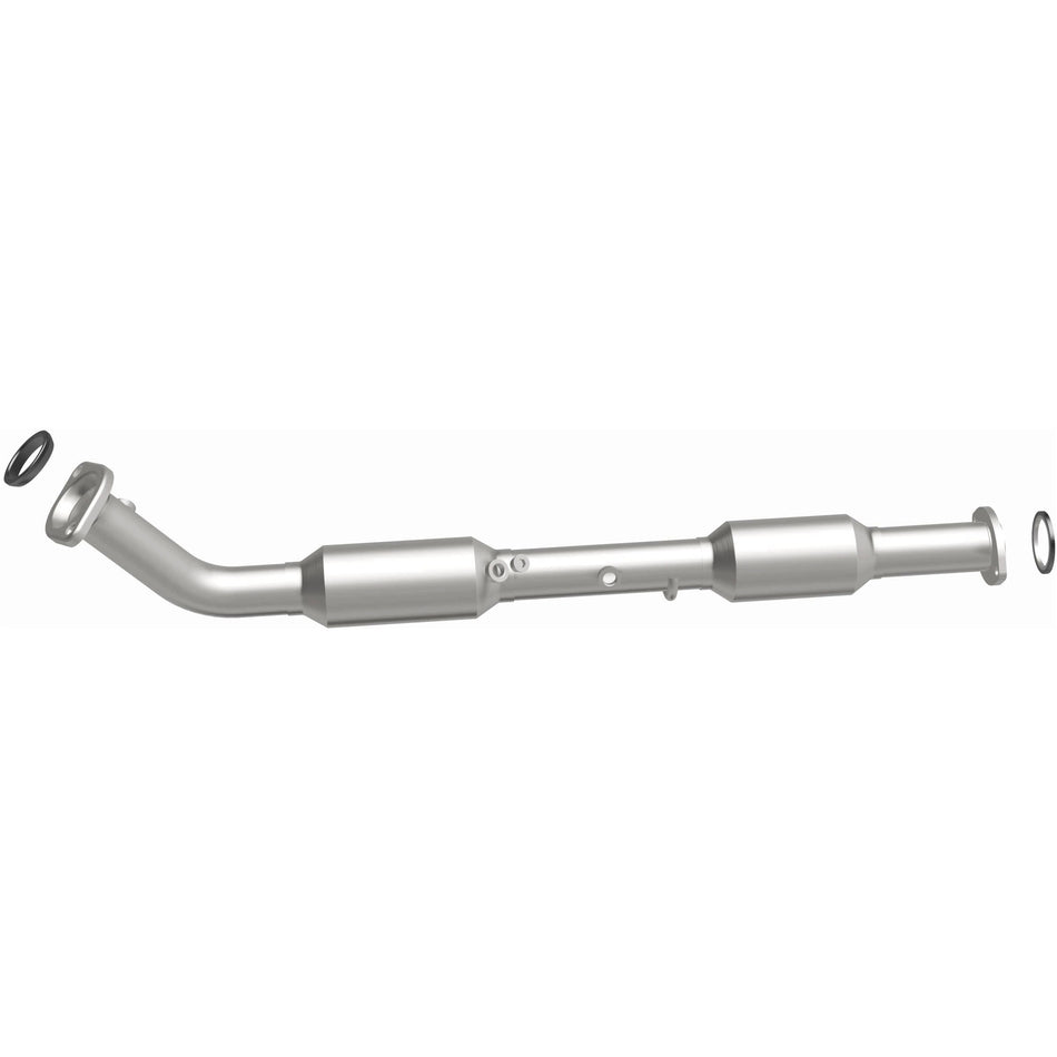 MagnaFlow 2013-2015 Toyota Tacoma 2.7L California Grade CARB Compliant Direct-Fit Catalytic Converter 5582703