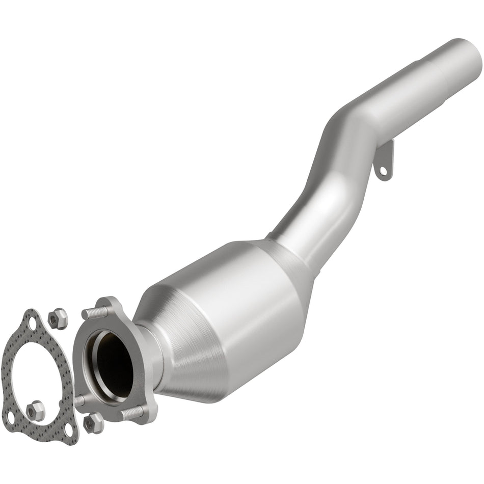 MagnaFlow 2010-2011 Porsche Cayenne 4.8L California Grade CARB Compliant Direct-Fit Catalytic Converter 5592597