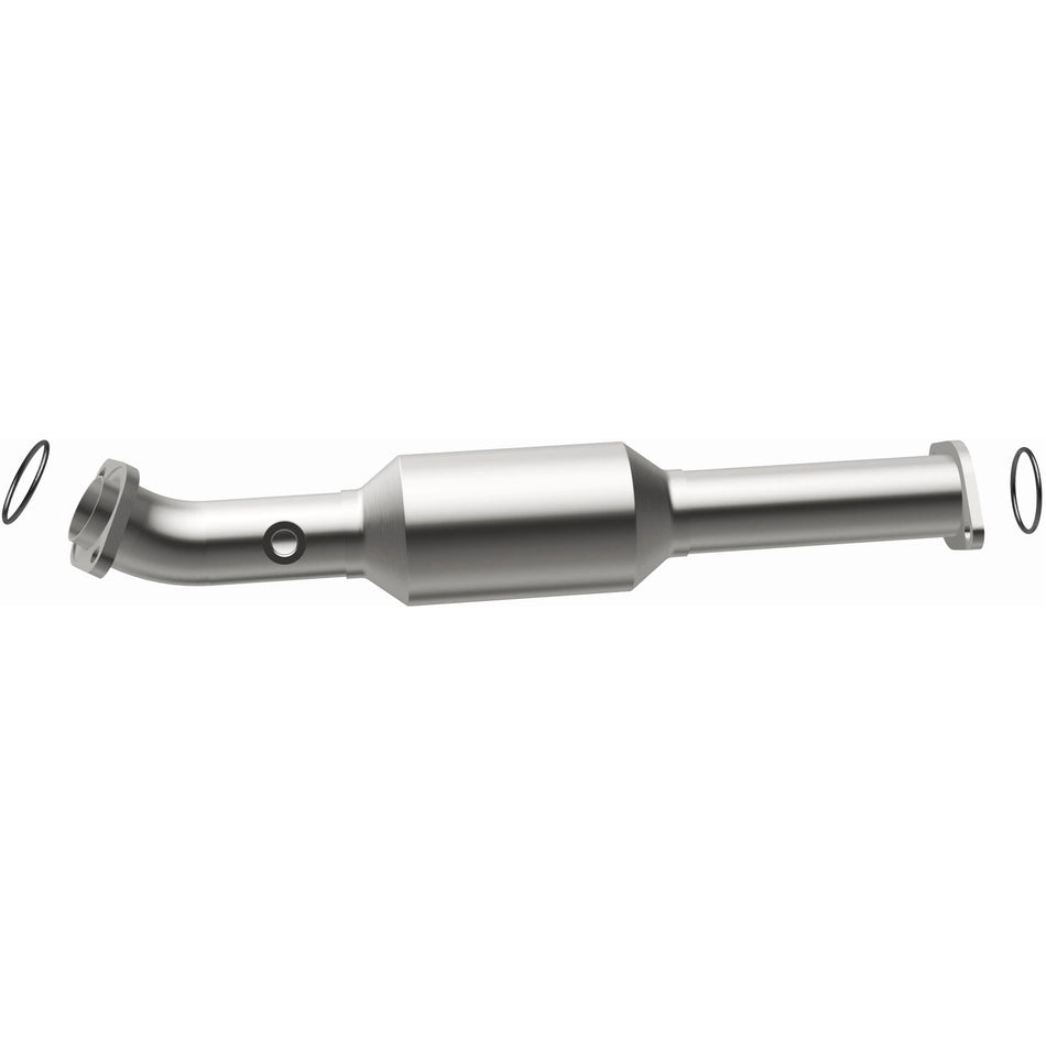MagnaFlow 2012-2015 Toyota Tacoma 4.0L California Grade CARB Compliant Direct-Fit Catalytic Converter 5592661