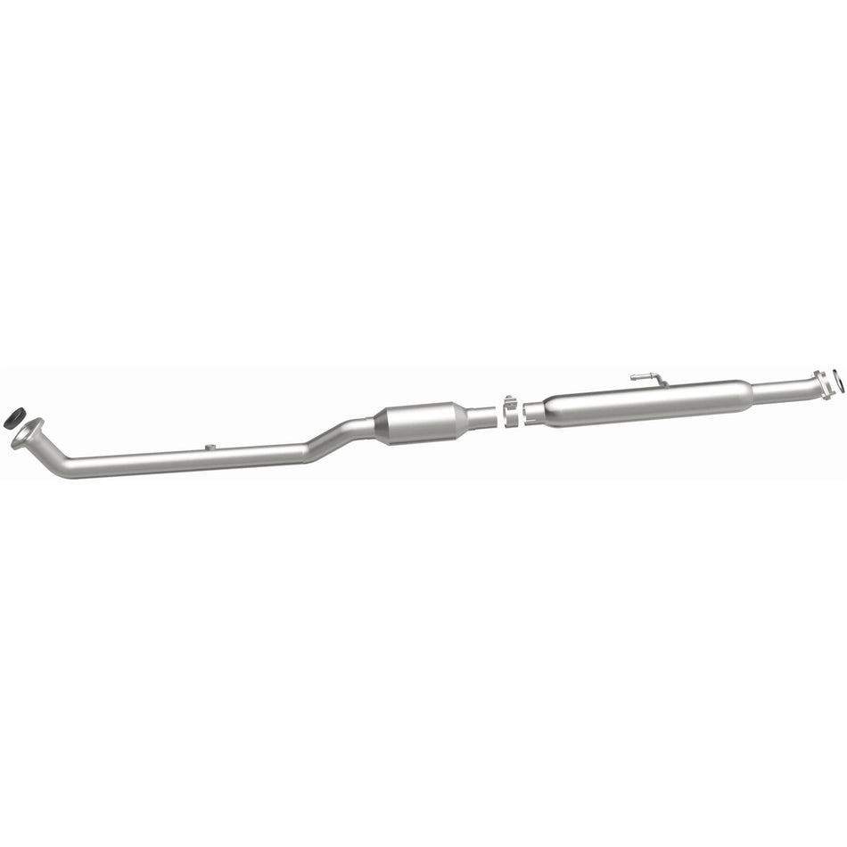MagnaFlow 2013-2015 Lexus ES300h 2.5L California Grade CARB Compliant Direct-Fit Catalytic Converter 5671074