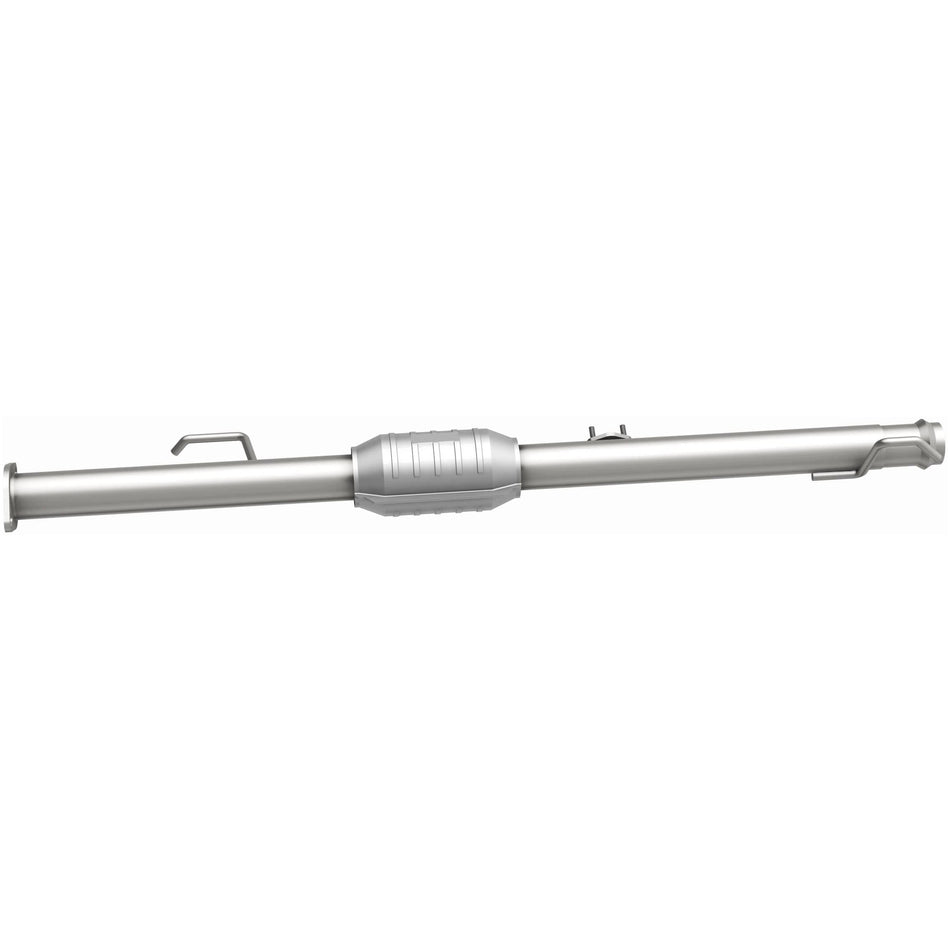 MagnaFlow 2000-2004 Toyota Tundra 3.4L HM Grade Federal / EPA Compliant Direct-Fit Catalytic Converter 93663