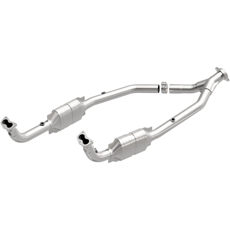 MagnaFlow 1999-2002 Land Rover Discovery 4.0L | 2003-2004 Land Rover Discovery 4.6L HM Grade Federal / EPA Compliant Direct-Fit Catalytic Converter 93689