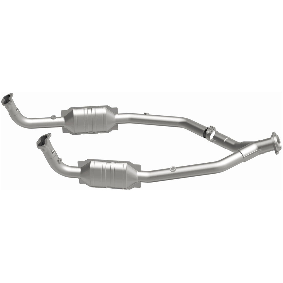 MagnaFlow 1999-2002 Land Rover Discovery 4.0L | 2003-2004 Land Rover Discovery 4.6L HM Grade Federal / EPA Compliant Direct-Fit Catalytic Converter 93689