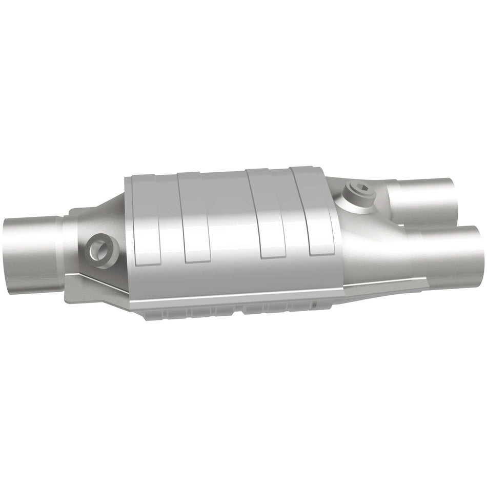 MagnaFlow HM Grade Federal / EPA Compliant Universal Catalytic Converter 99067HM